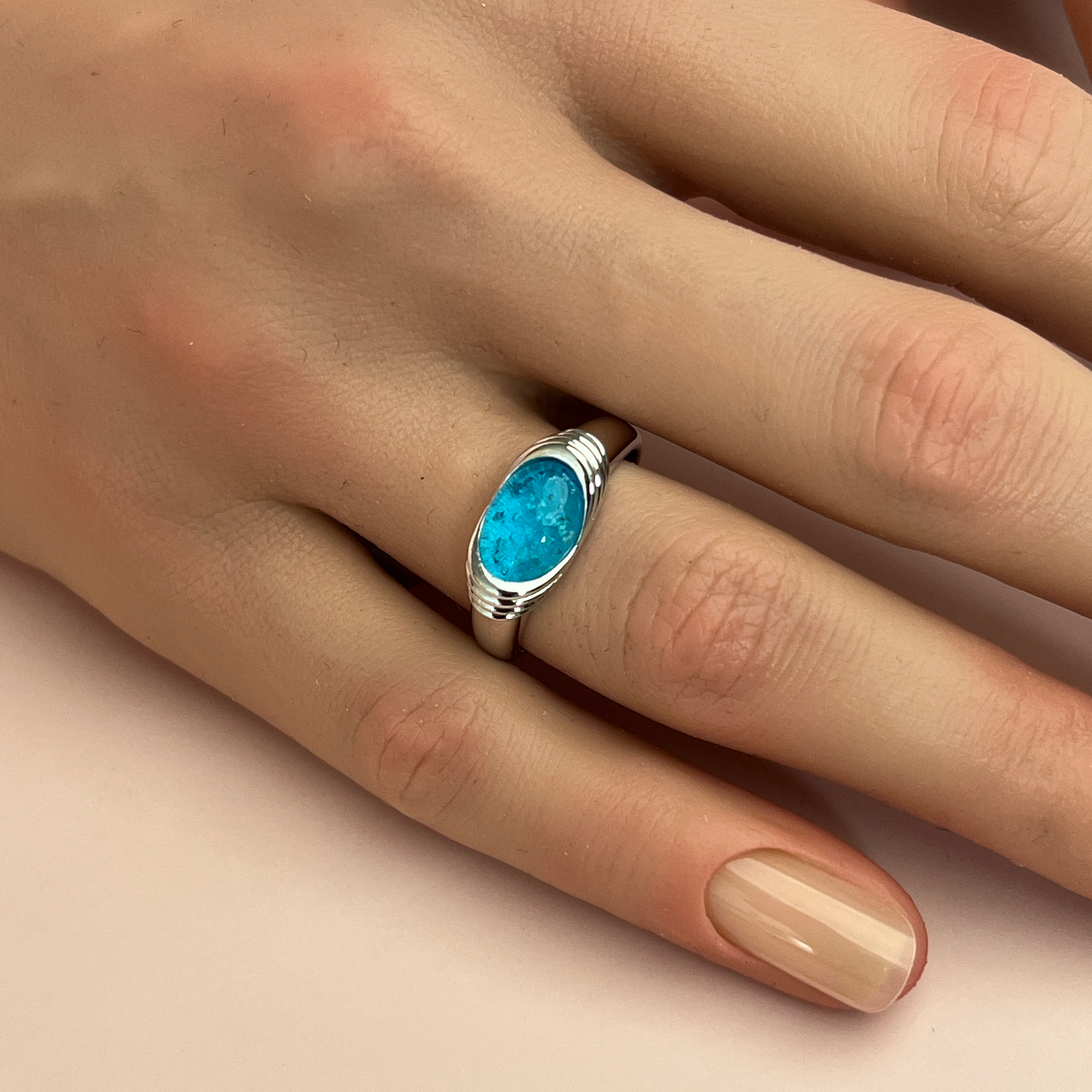 Ripple Ashes Ring - Side View