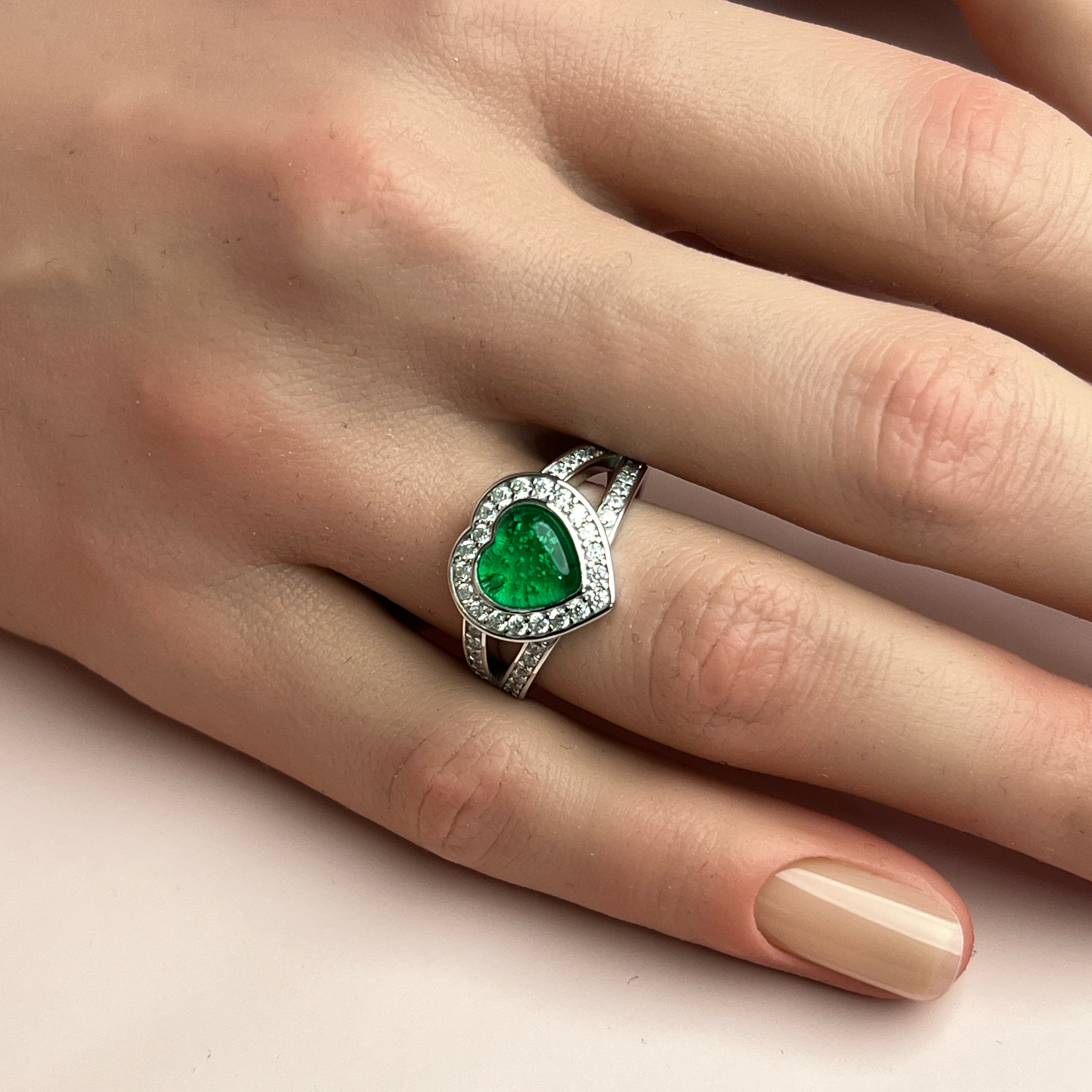 Affinity Ashes Ring - Side View