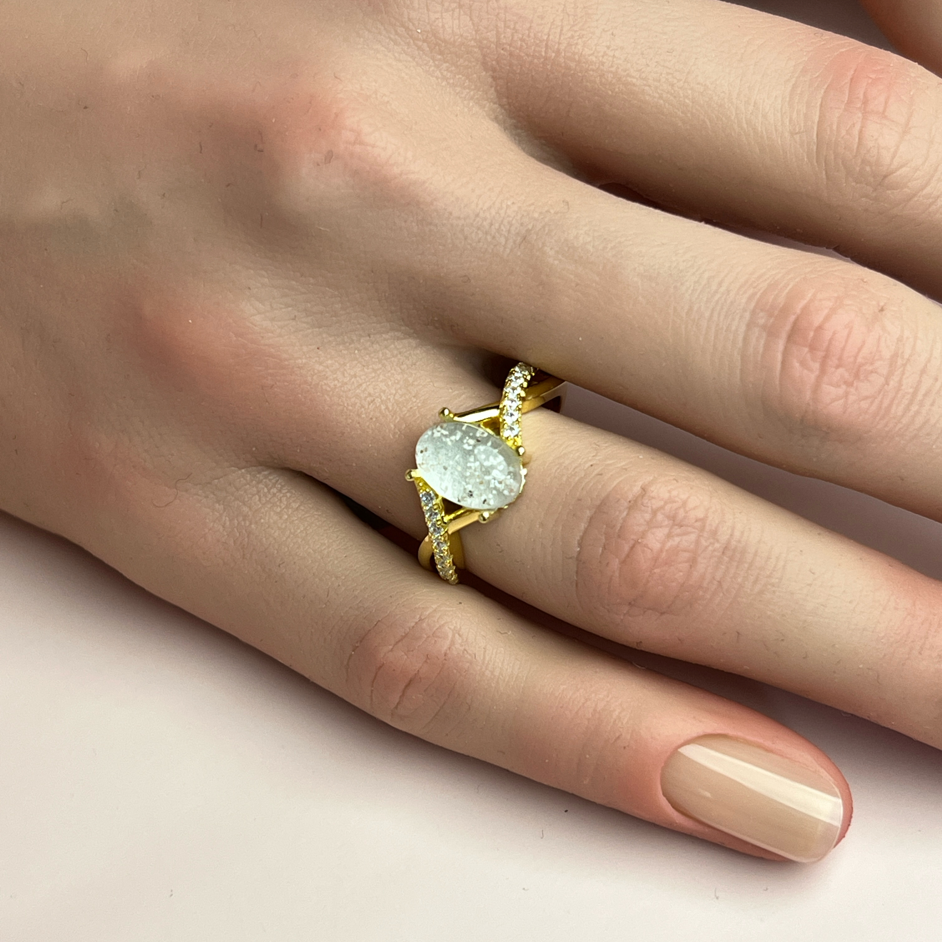 Amara Ashes Ring - Side Profile View