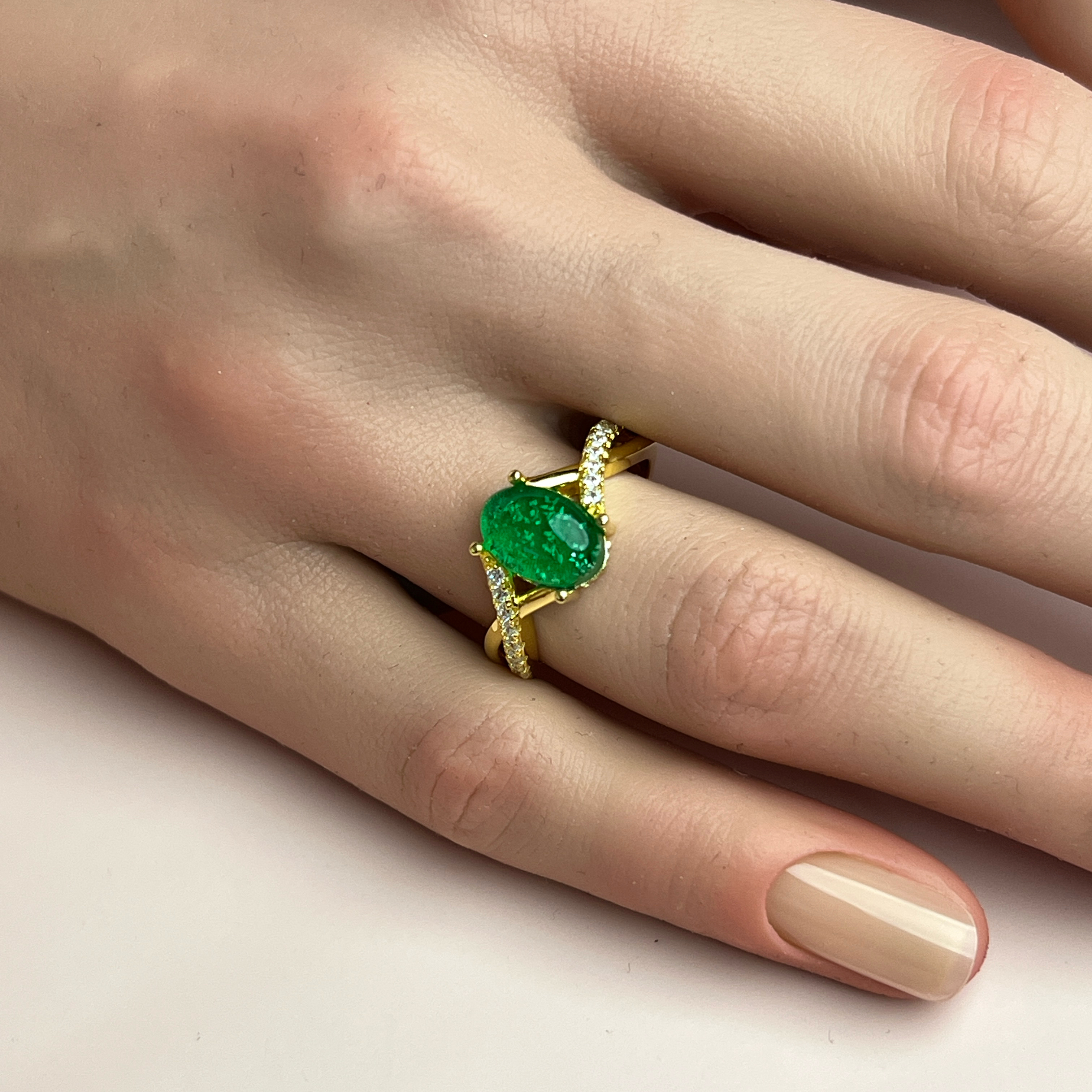 Amara Ashes Ring - Side Profile View