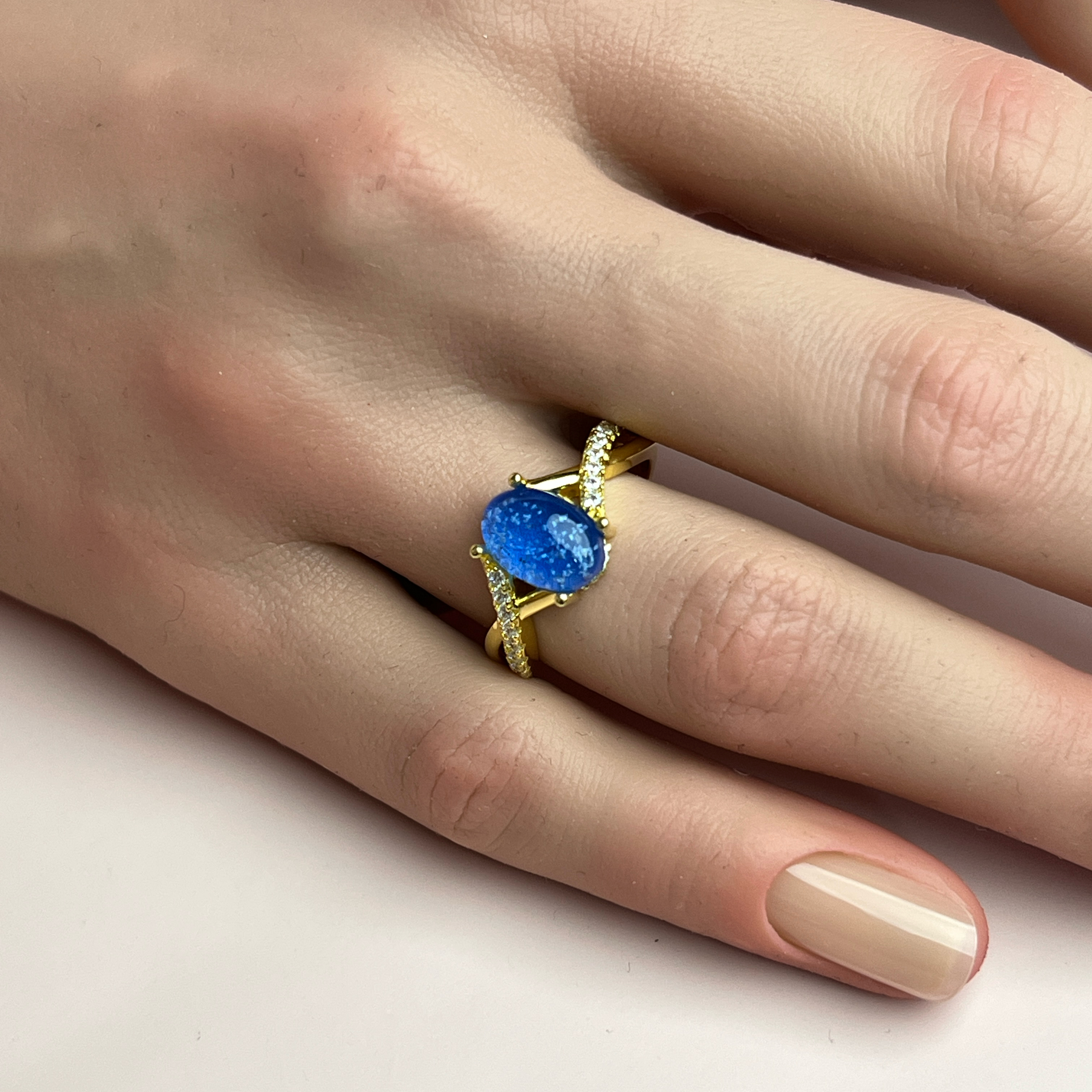 Amara Ashes Ring - Side Profile View