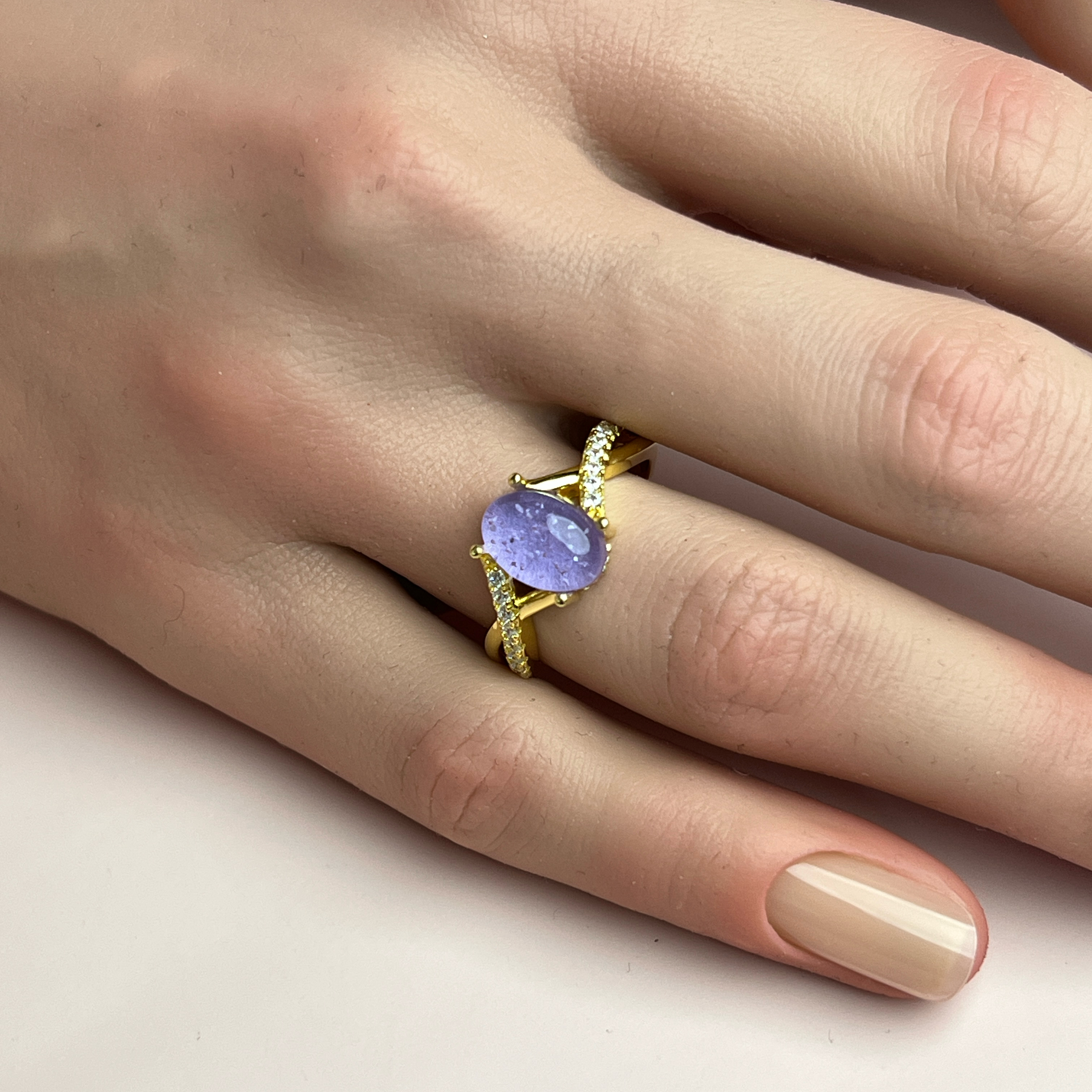 Amara Ashes Ring - Side Profile View