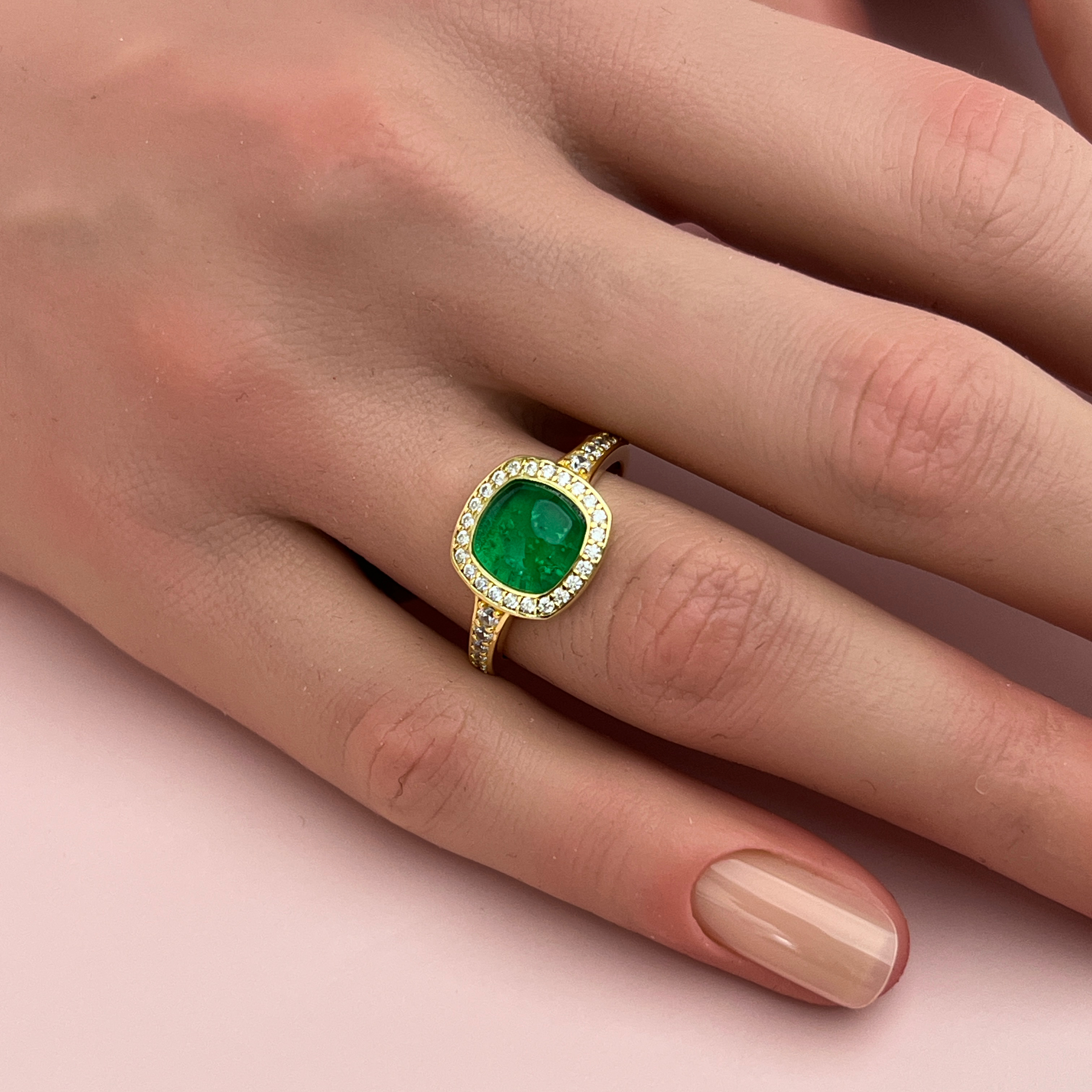 Eden Ashes Ring - Side Profile View