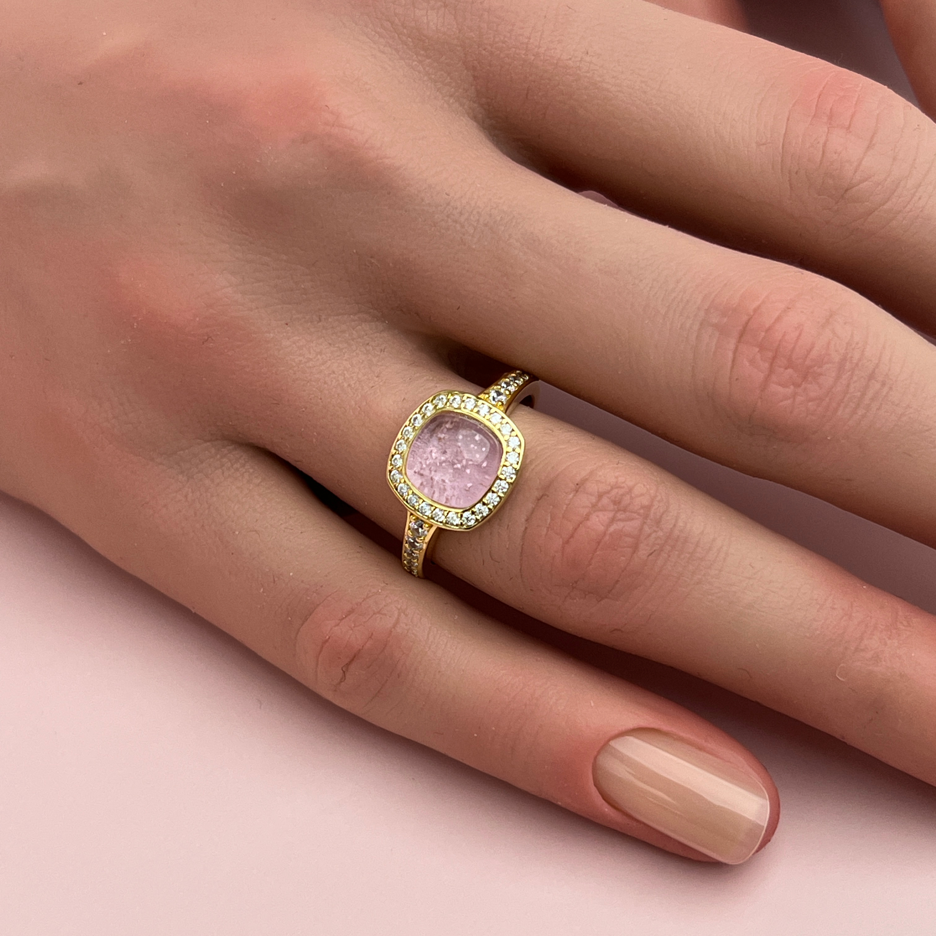 Eden Ashes Ring - Side Profile View